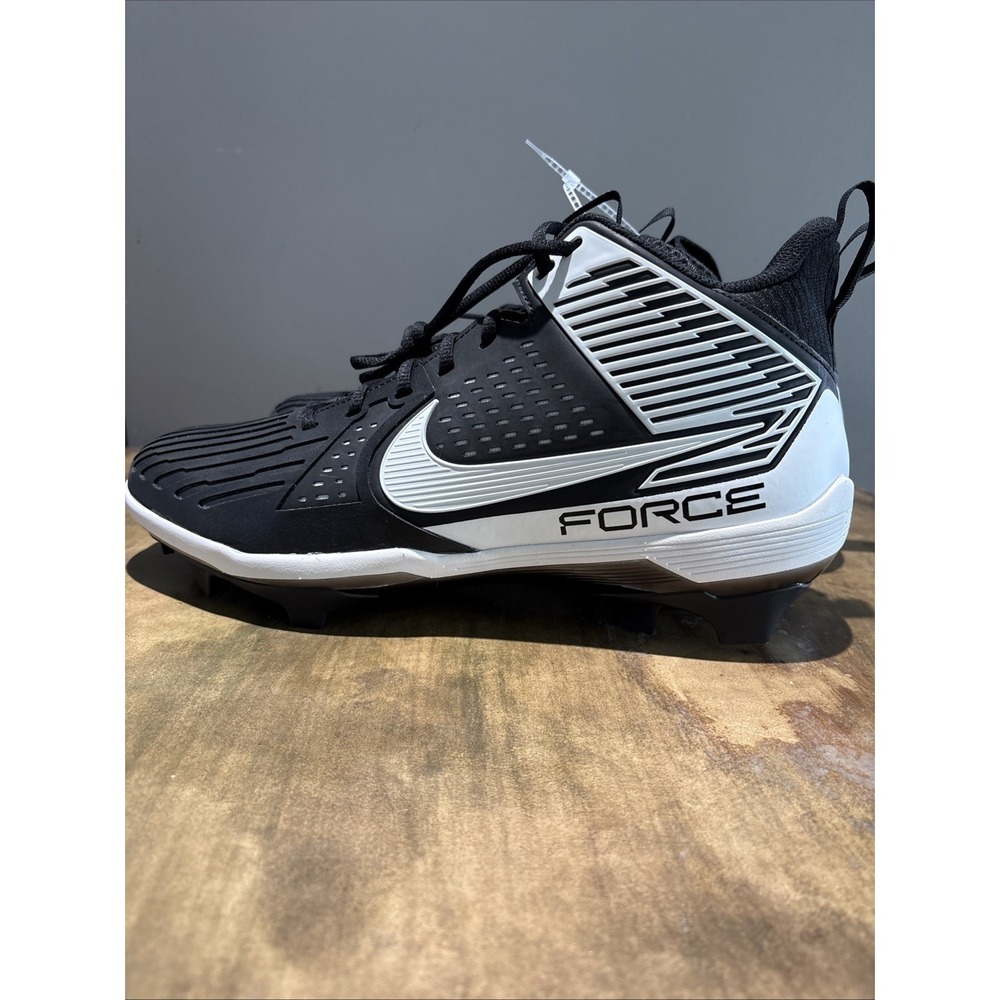 NIKE Force Savage Pro 3 Football Cleats Size 14 New w/o box DA5453-005